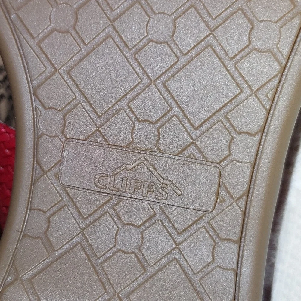 NWOT Cliffs By White Moutain Sandals - Picture 10 of 11